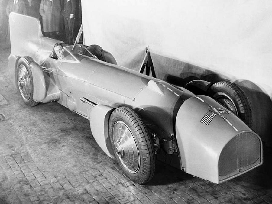  Campbell-Napier-Railton Blue Bird 1931 года  (фото 2 из 5)